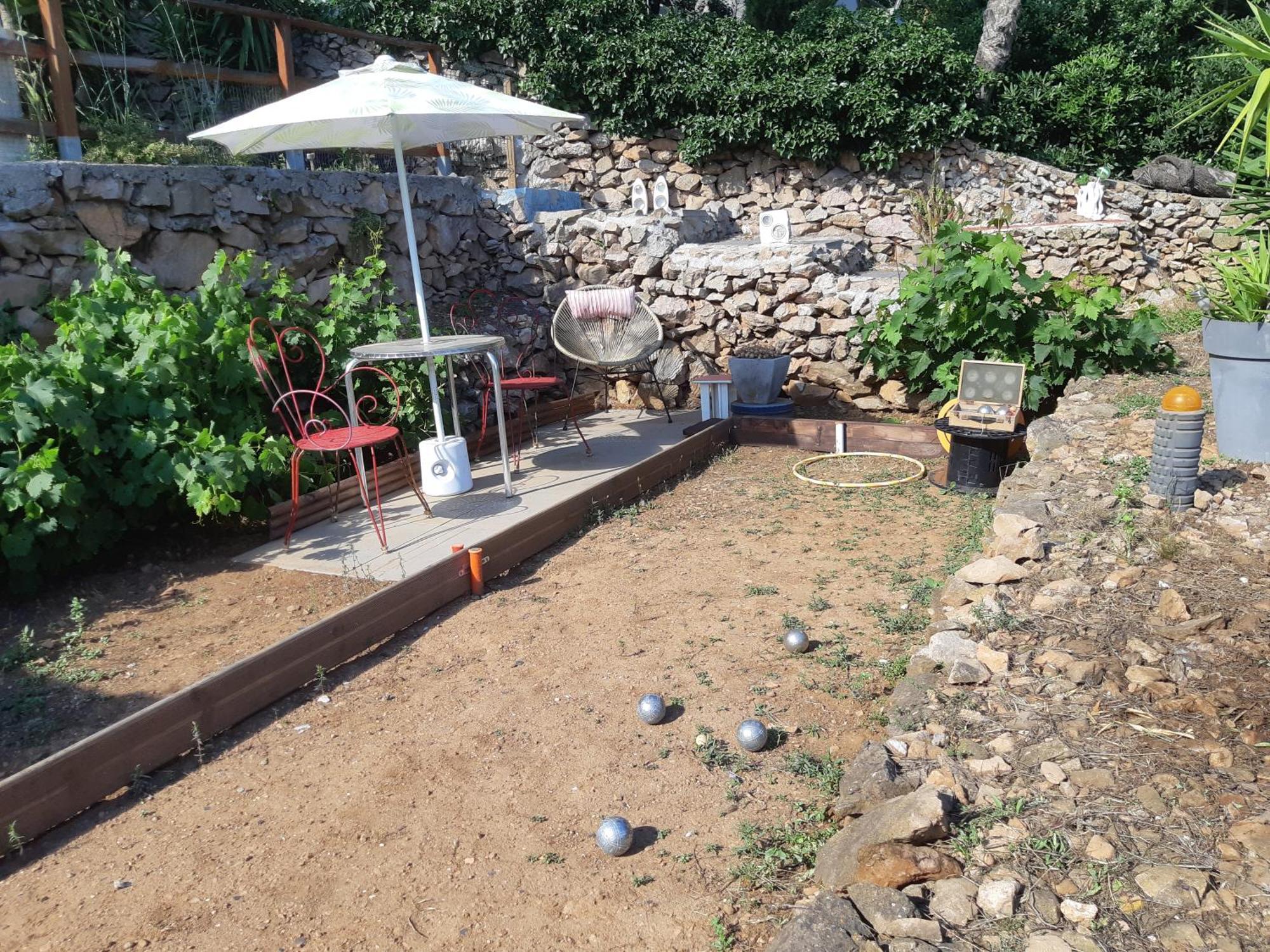 Haut De Villa Au Mont St Clair Vue Exceptionnelle Mer Et Foret Terrasses, Piscine, Petanque, Solarium Prives Сет Экстерьер фото